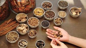 மூச்சுத்திணறல் வராமல் இருக்க அமுக்கரா சூரணம் சாப்பிடலாம்... சித்த மருத்துவ அதிகாரி தகவல்..! 