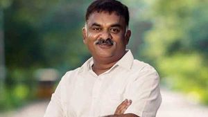 எஸ்.பி.வேலுமணியை தோற்கடிக்க மக்கள் வெயிட்டிங்.. சொல்கிறார் கார்த்திகேய சிவசேனாதிபதி!