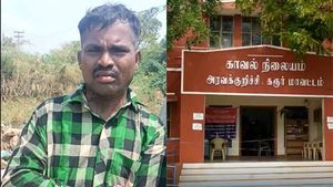  கரூரில் குடிபோதையால் விபரீதம்.. கடப்பாரையால் தாயை தாக்கி கொலை செய்த மகன் கைது 