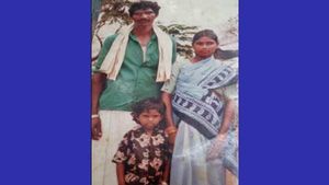 புதருக்குள் ஷாக்.. விறகு எடுக்க போன வனத்தாய்.. விரட்டி விரட்டியே கொன்ற படுபயங்கரம்..! 