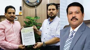 தமிழக அரசுக்கு துபாய் தொழிலதிபர் ரூ.10 லட்சம் நிதியுதவி... கொரோனா தடுப்பு பணிக்கு மனமுவந்து வழங்கல்!