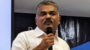  கோவை குறித்த விமர்சனங்கள்.. வீண் அவதூறு வேண்டாம்.. திமுகவின் கார்த்திகேய சிவசேனாதிபதி விளக்கம் 