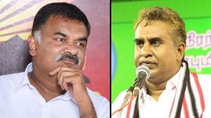 தொண்டாமுத்தூர் தொகுதி.. அதிமுக எஸ்.பி வேலுமணி முன்னிலை.. திமுக சிவசேனாபதி பின்னடைவு 