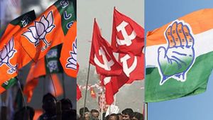 கேரளாவில் இடதுசாரிகள் 45 முன்னிலை, காங், 28, பாஜக 3 இடங்களில் முன்னிலை 