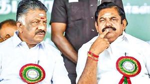 லஞ்ச ஒழிப்பு ரெய்டு.. அடுத்த மூவ் என்ன? அவசர அவசரமாக கூடும் அதிமுக.. இன்று முக்கிய மீட்டிங்! 