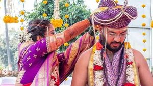 மனைவி கையால் தாலி.. மாற்றி யோசித்த ஷர்துல்.. மோசமாக டிரோல் செய்யும் நெட்டிசன்கள்!