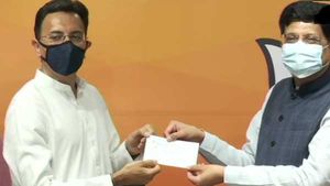 உபி. சட்டசபை தேர்தல்: மூத்த காங். தலைவர் ஜிதின் பிரசாதா பாஜகவுக்கு தாவினார் அதிர்ச்சியில் காங்கிரஸ்!
