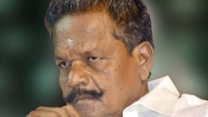 மாஜி அமைச்சர் பாஸ்கரனுக்கு சிக்கல்.. கோயில் நிலம் ஆக்கிரமிப்பா? அறநிலையத்துறை எடுத்த அதிரடி 