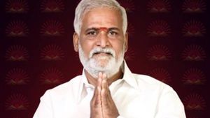 தமிழ்நாடு கோவில்களுக்குள் பக்தர்களுக்கு எப்போது அனுமதி? அமைச்சர் சேகர் பாபு  சொன்ன அதிரடி பதில்