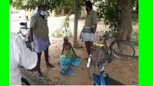  ஆற்றில்.. ஆடையில்லாமல் உயிருடன் கிடந்த பாட்டி.. அலறிப்போன பேராவூரணி.. மரணித்த மனிதம்.. கொடுமை..!