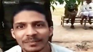  அடேங்கப்பா.. சுவிட்சர்லாந்து காதலியை பார்க்க..பாகிஸ்தான் சென்ற ஐடி ஊழியர்..2 ஆண்டுக்கு பின் விடுதலை