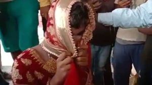 மணக்கோலத்தில் காதலி.. பெண் வேடமிட்டு பார்க்க சென்ற காதலன்.. கடைசியில் நடந்ததுதான் செம ட்விஸ்ட்! 
