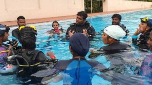 கரையில் மட்டுமல்ல,இனி கடலிலும் நோ குற்றம்.. ஸ்கூபா டைவிங் பயிற்சியில் தமிழ்நாடு போலீஸ்