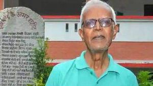 ஸ்டேன் சாமிக்கு உரிய மருத்துவ சிகிச்சை தர வேண்டும்.. ஐநா உள்ளிட்ட மனித உரிமை அமைப்புகள் அழுத்தம் 