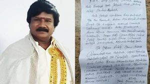 செந்தில் பாலாஜி அமைச்சராகிட்டார்.. வேண்டுதல் நிறைவேறிடுச்சு.. பெட்ரோல் ஊற்றி தீ குளித்த மாஜி அதிகாரி 