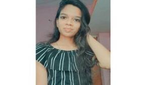 தேர்வு அறையில் செல்போன்..  அவமானப்படுத்திய ஆசிரியர்.. மாடியில் இருந்து குதித்த மருத்துவ மாணவி  