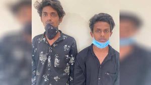 முகநூலில் பழகிய ஆண் நண்பர்.. தனியாக ரிசார்ட்டுக்கு வரவழைத்த பெண்.. நடந்த ட்விஸ்ட்.. மிரண்ட் கோவை! 