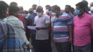 மலைக் கிராமத்தில் திடீர் ஆய்வு.. விறுவிறுவென 15 கிமீ நடந்தே சென்ற அமைச்சர் மா.சு.. வியப்பில் மக்கள் 