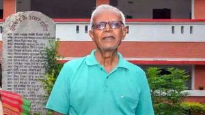 எல்கர் பரிஷத் வழக்கில்.. கைது செய்யப்பட்ட.. சமூக ஆர்வலர் ஸ்டேன் சுவாமி காலமானார்