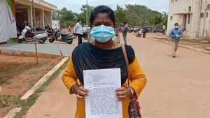 தஞ்சை.. கணவர் மொபைலை திறந்து பார்த்த பெண்ணுக்கு காத்திருந்த அதிர்ச்சி.. கர்ப்பிணிக்கு நேர்ந்த கொடுமை