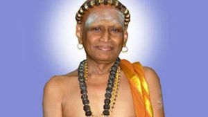 உடல்நலக்குறைவு.. மதுரை ஆதீனம் அருணகிரி சுவாமி மருத்துவமனையில் அனுமதி 