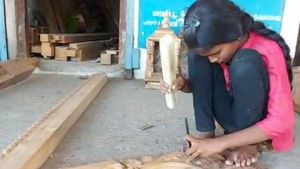 12 வயதில் உளியை பிடித்த சிறுமி.. குருவை விஞ்சிய சிஷ்யையான தருணம்.. புதுகை அஞ்சனாவின் அஞ்சாத சாதனை 