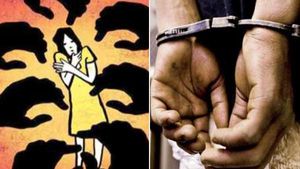 கர்நாடகாவையே உலுக்கிய மைசூர் கல்லூரி மாணவி கூட்டு பலாத்காரம்: தமிழகத்தைச் சேர்ந்த 5 பேர் அதிரடி கைது 