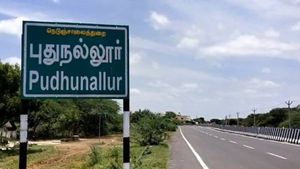 இளம்பெண் பாலியல் வன்கொடுமை..  ஸ்ரீபெரும்புதூரில் 17 வயது சிறுவன் கைது 