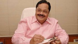 துரோகிகளுக்கு திமுகவில் இடமில்லை... 24 மணி நேரத்துக்குள் வெளியேற்றுவேன்... சீறிய துரைமுருகன்..! 