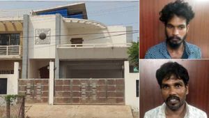 கிலோ கணக்கில் நகையை அள்ளிய களவாணிகள்..  கடைசியில் காத்திருந்த ஷாக்.. கோவை சம்பவம் 