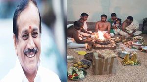 எனது இளைய பேரனின் ஆயுஷ்ய ஹோமம்.. ட்வீட் போட்ட எச் ராஜா.. ஜாலியாக கலாய்த்த நெட்டிசன்கள் 