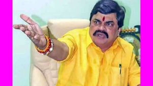 விரட்டும் வழக்குகள்.. ராஜேந்திர பாலாஜியின் முன்ஜாமீன் மனு.. பதிலளிக்க காவல்துறைக்கு ஹைகோர்ட் உத்தரவு