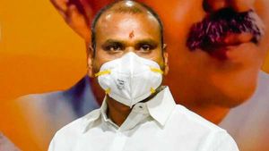 ம.பி.யில் இருந்து எல் முருகன் எம்பியாவது ஏன்..  புதுவை முதல்வர் ரங்கசாமி என்ன சொன்னார்..  பின்னணி! 