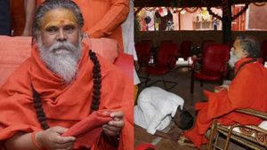 'அகோரி'களிடையே அதிகார மோதல்... உ.பி.யில் தலைமை சாது மர்ம மரணம்- ஹரித்வாரில் யோகா சாமியார் கைது! 