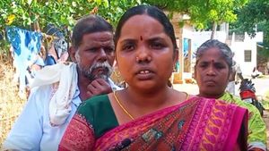 சேர்ந்து வாழ சம்மதிக்காத காதலன்..  குடும்பதுடன் போன வீட்டுக்கு போன காதலி.. கதறல் 