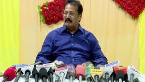 100 நாள் வேலைவாய்ப்பு திட்டத்தை 300 நாட்களாக உயர்த்த வேண்டும்: சீமானுக்கு டாக்டர் கிருஷ்ணசாமி பதிலடி