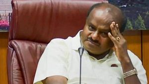 ஆர்.எஸ்.எஸ். தொண்டர்கள் ஐஏஎஸ்., ஐபிஎஸ் அதிகாரிகளாக நியமனம்- குமாரசாமி குற்றச்சாட்டு- திடீர் பல்டி 