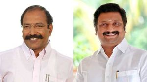 அதிமுகவின் கோட்டையில்... உயரப்பறக்கும் திமுக கொடி... பவர்ஃபுல் தங்கமணிக்கு வந்த சோதனை..! 