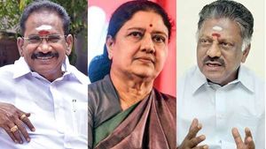 Exclusive: அதிமுகவில் சசிகலா..? ஓபிஎஸ் நிலைப்பாட்டிற்கு செல்லூர் ராஜூ ஆதரவு..! 