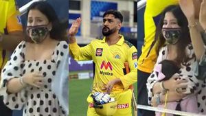 கண்ணீர் விட்ட தோனி மனைவி சாக்ஷி.. வெடித்து அழுத சிறுமிகள்.. ஆச்சரியமாக பார்த்த பாண்டிங்.. அதுதான் தல 