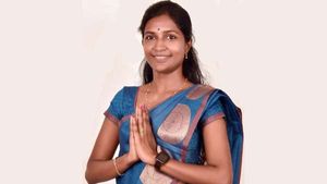 திமுக பிரமுகரை வீழ்த்திய சுயேட்சை..  முடிச்சூர் ஊராட்சி மன்ற தலைவராகும் இளம் பெண்! 