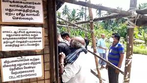 அட.. தமிழகத்தில் இப்படி ஒரு டாஸ்மாக் கடையா?.. ஆச்சரியத்தில் மதுபிரியர்கள்.. எதுக்கு தெரியுமா? 