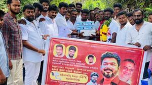 வந்தார்.. வென்றார்.. செயலாற்றுகிறார்.. வேலூரில் விஜய் பெயரை காப்பாற்றிய வெற்றியாளர்! 