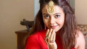 சின்ன வயசில் என்னிடம் தவறாக நடந்து கொண்ட டியூஷன் ஆசிரியர்.. பிரபல நடிகை பரபரப்பு தகவல் 