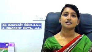 யானை வழித்தட ஆக்கிரமிப்புகளை அகற்ற தீவிரம் காட்டிய, நீலகிரி கலெக்டர் இன்னசென்ட் திவ்யா பணியிடமாற்றம் 