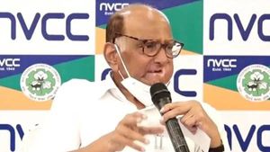  'மத்திய அரசு விவசாய சட்டங்களை ரத்து செய்ய.. இது தான் ஒரே காரணம்..' பரபரப்பை கிளப்பிய சரத் பவார்
