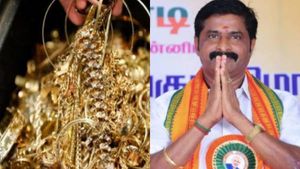 கோயில் நகை கையாடல்; பாஜக பிரமுகர் தலைமறைவு; வலைவீசி தேடும் போலீஸ்! 
