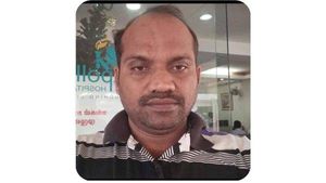கரூர் மாணவி தற்கொலை வழக்கில் திடீர் திருப்பம்.. பள்ளியின் கணித ஆசிரியர் தற்கொலை 
