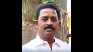  திருச்சியில் பரபரப்பு.. மனைவி கண் முன்னே அடித்து கொல்லப்பட்ட ரியல் எஸ்டேட் அதிபர்