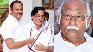 இது என்ன சோதனை! நேற்று சின்ன எம்.ஜி.ஆருக்கு சமாதானம்; இன்று ஆறுதல் கூறக்கூட ஆளில்லாமல் தனிமரம்! 